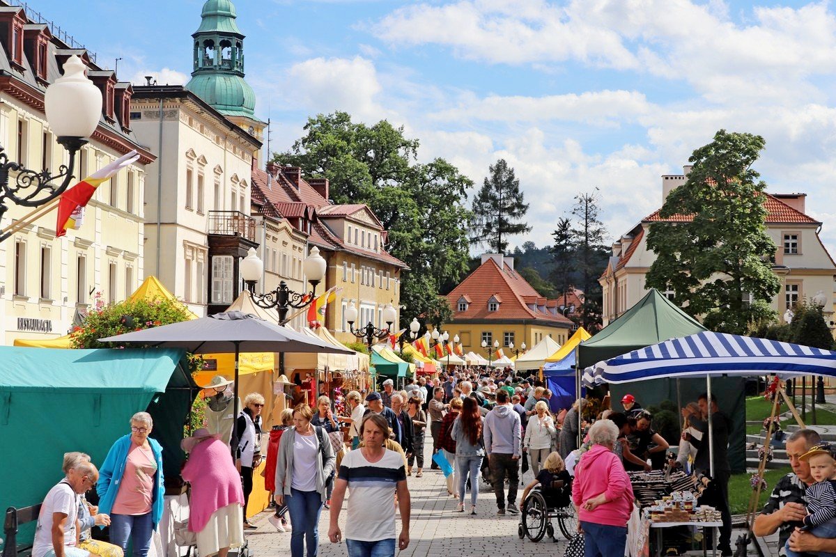 najsodsza-impreza-weekendu-w-cieplicach-108471