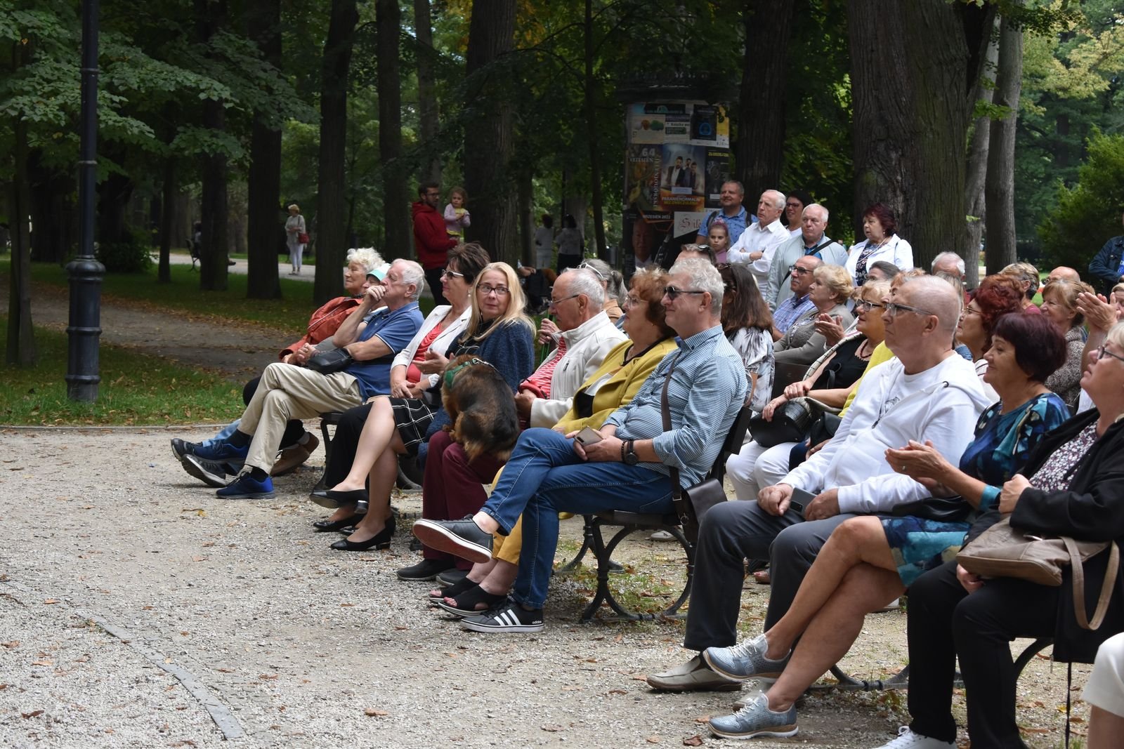 rozspiewany-park-108477