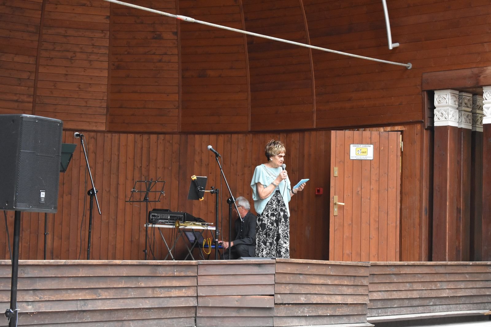rozspiewany-park-108477