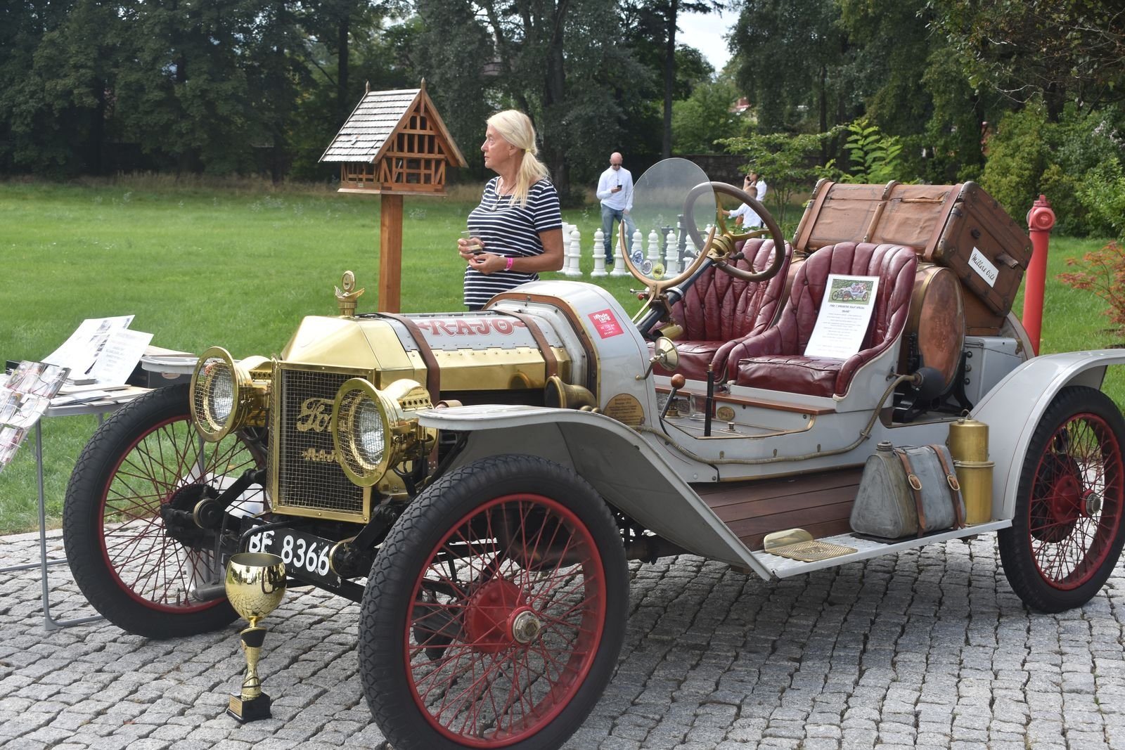 piknik-motoryzacyjny-przy-paacu-w-pakoszowie-108478