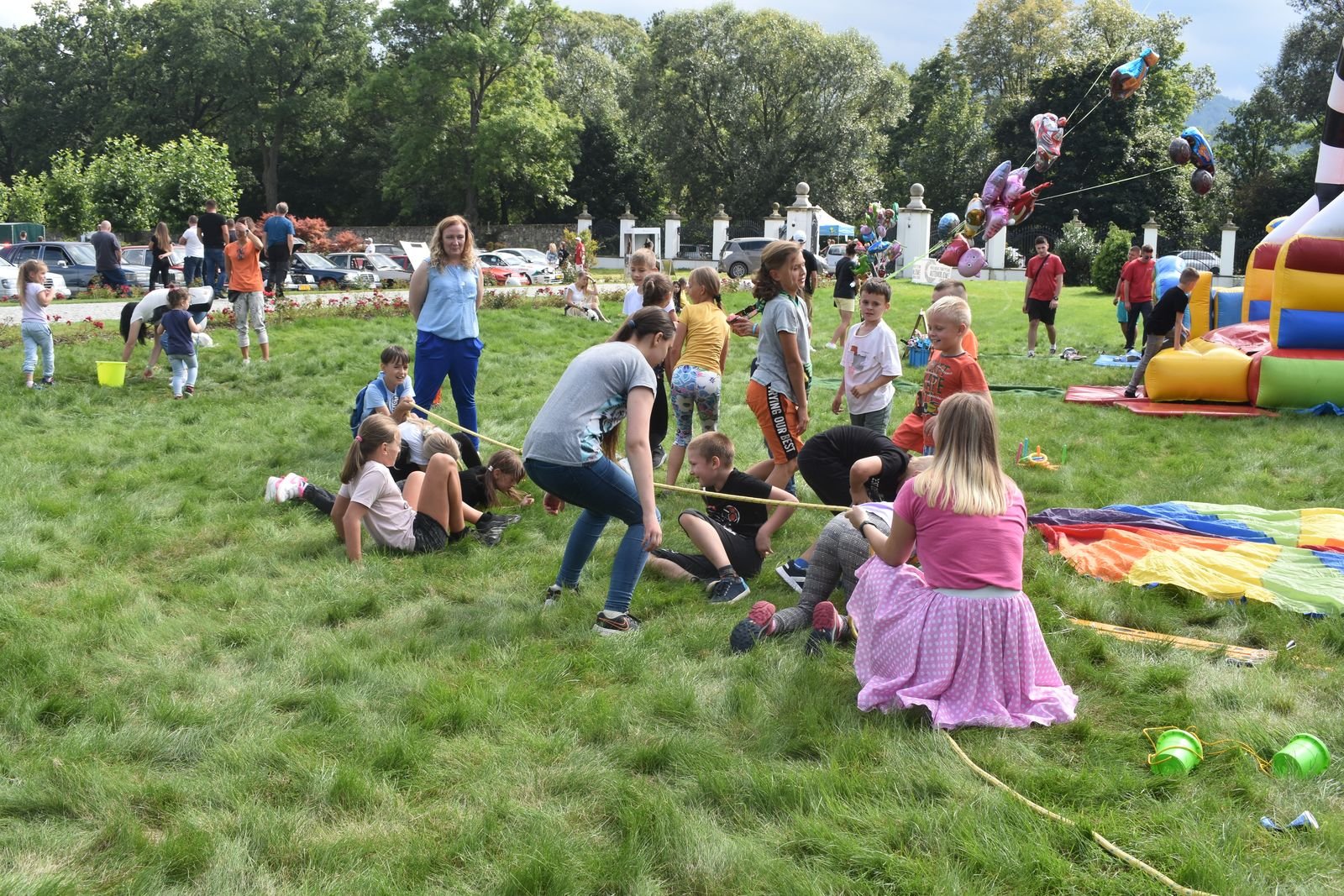 piknik-motoryzacyjny-przy-paacu-w-pakoszowie-108478