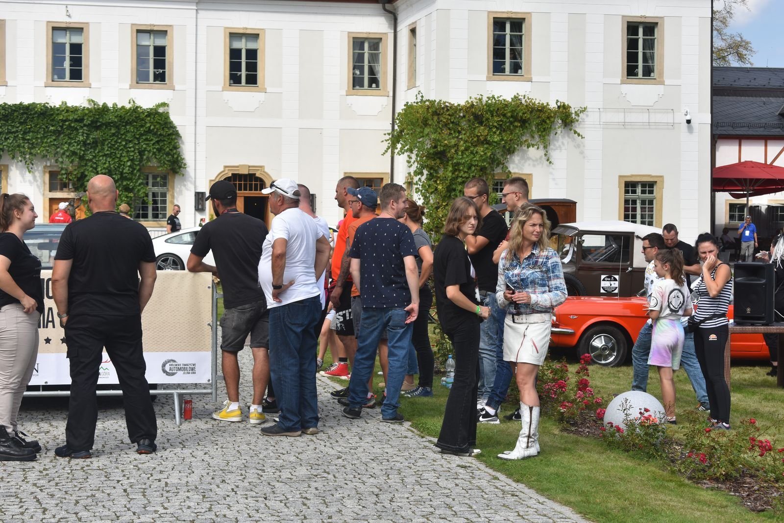 piknik-motoryzacyjny-przy-paacu-w-pakoszowie-108478