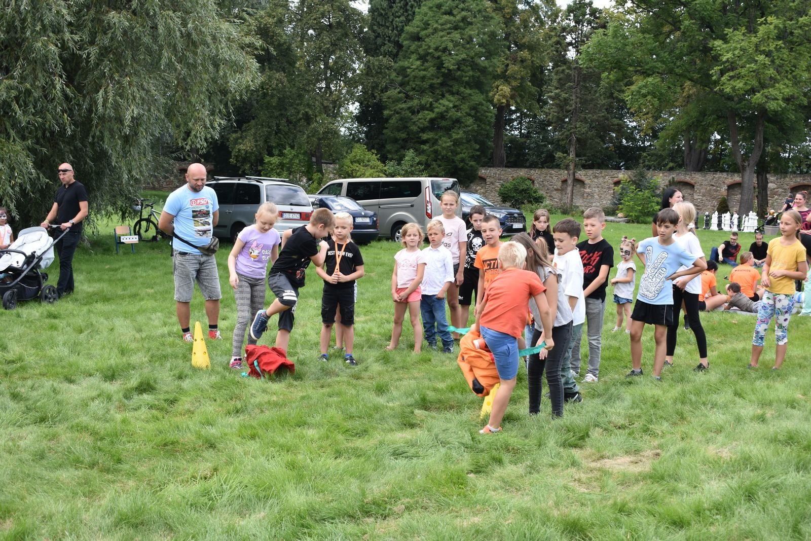 piknik-motoryzacyjny-przy-paacu-w-pakoszowie-108478