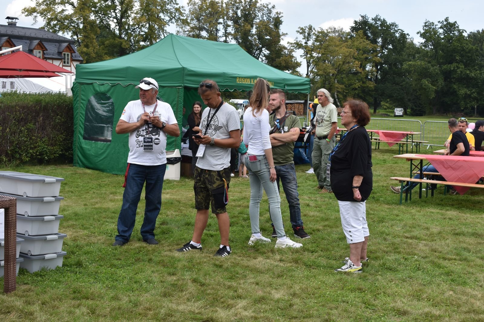 piknik-motoryzacyjny-przy-paacu-w-pakoszowie-108478