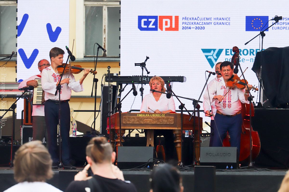 sarius-i-baranovski-gwiazdami-drugiego-dnia-inauguracji-108483