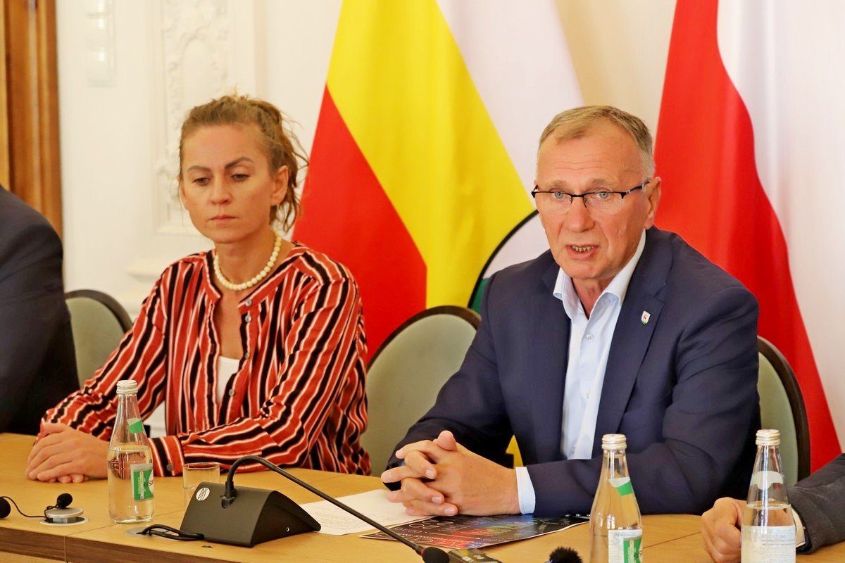 znowu-beda-pokazy-swietlne-i-koncerty-108504