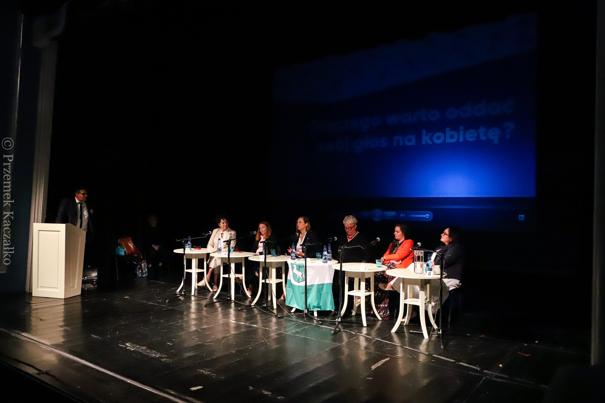 spokojna-debata-o-kobietach-w-polityce-108505