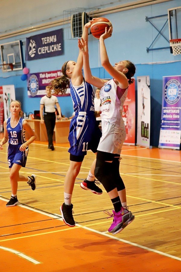 basket-slovanka-najlepszy-w-u15-108511