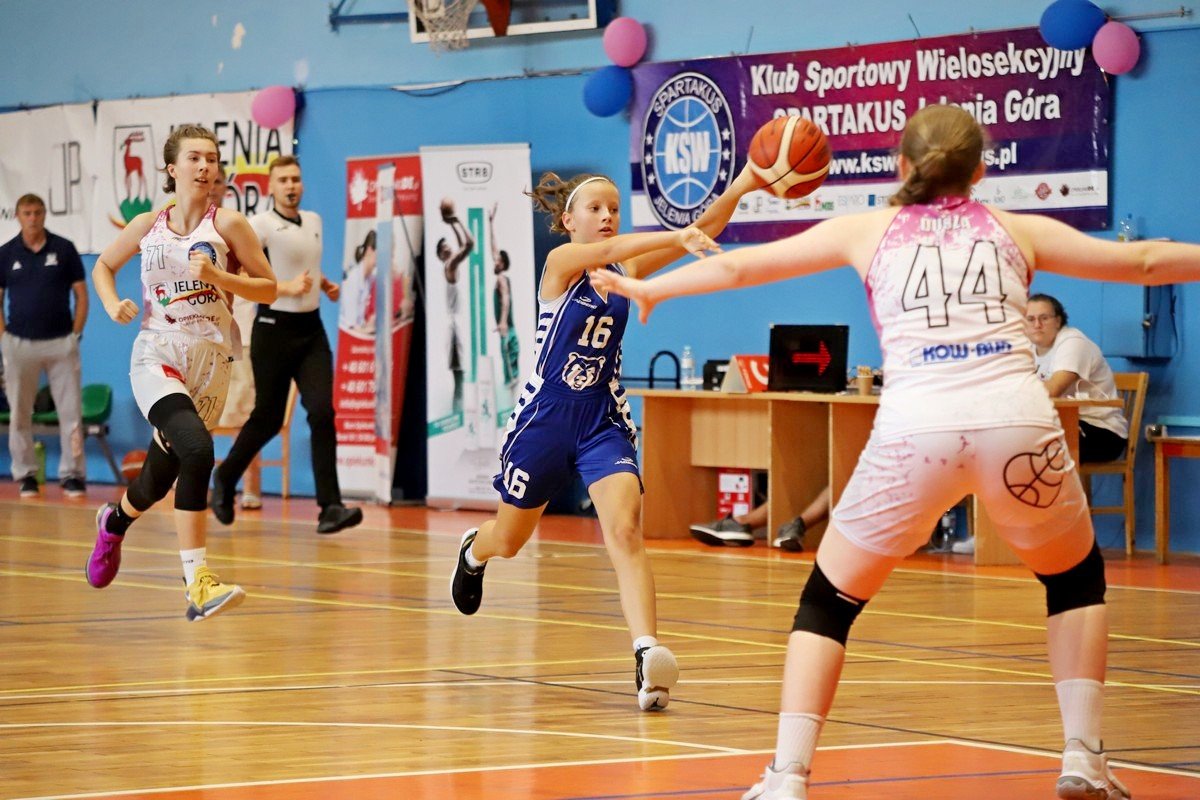 basket-slovanka-najlepszy-w-u15-108511