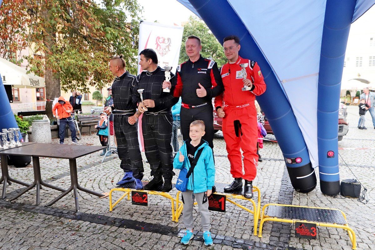 kibice-tesknili-za-rajdami-108512