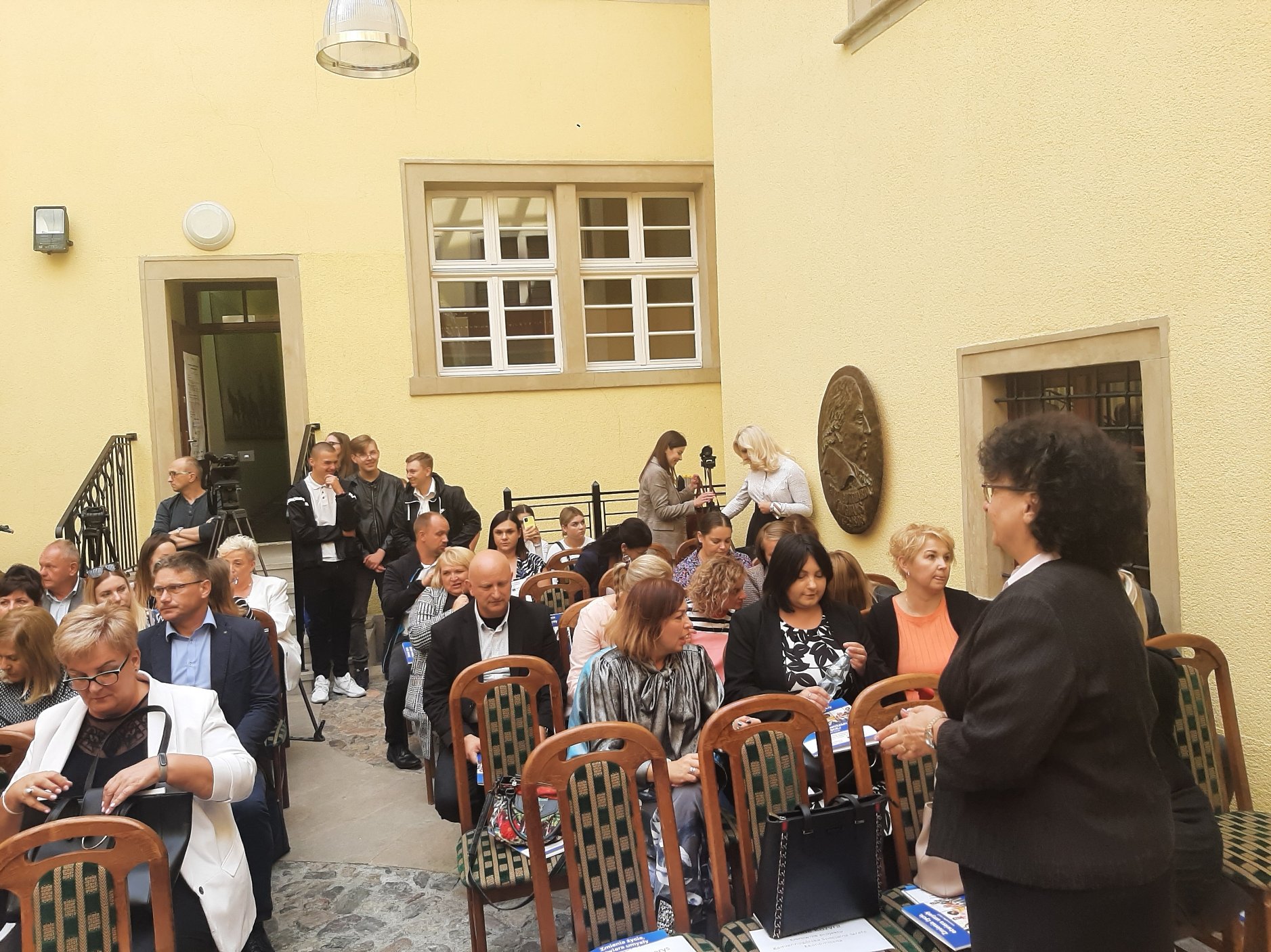 konferencja-o-szkolnictwie-branzowym-z-udziaem-wiceminister-machaek-108527