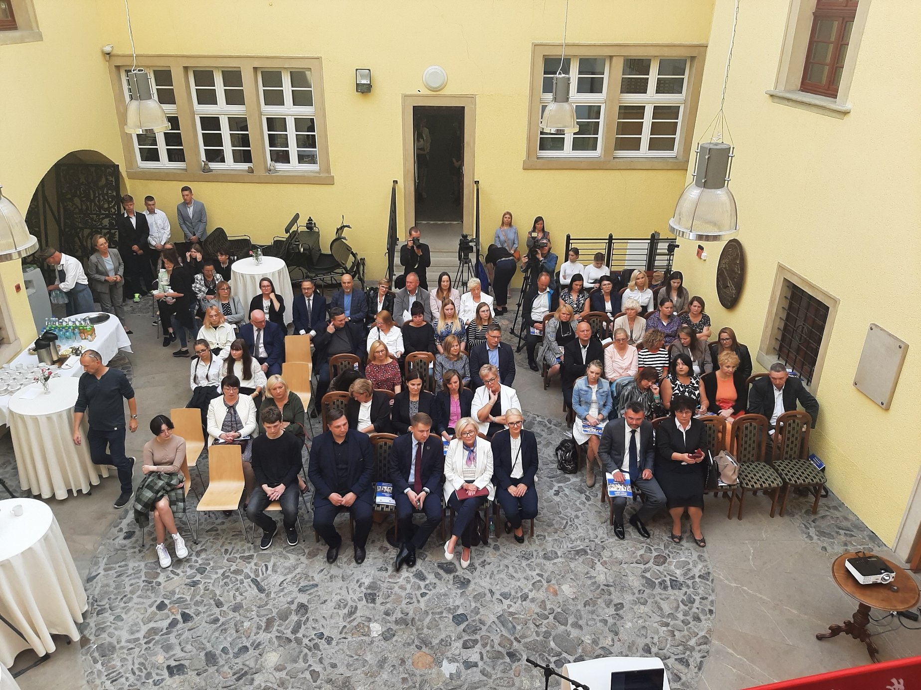 konferencja-o-szkolnictwie-branzowym-z-udziaem-wiceminister-machaek-108527