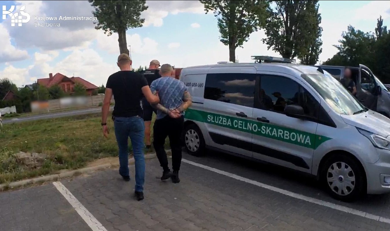 kas-rozbia-gang-108533