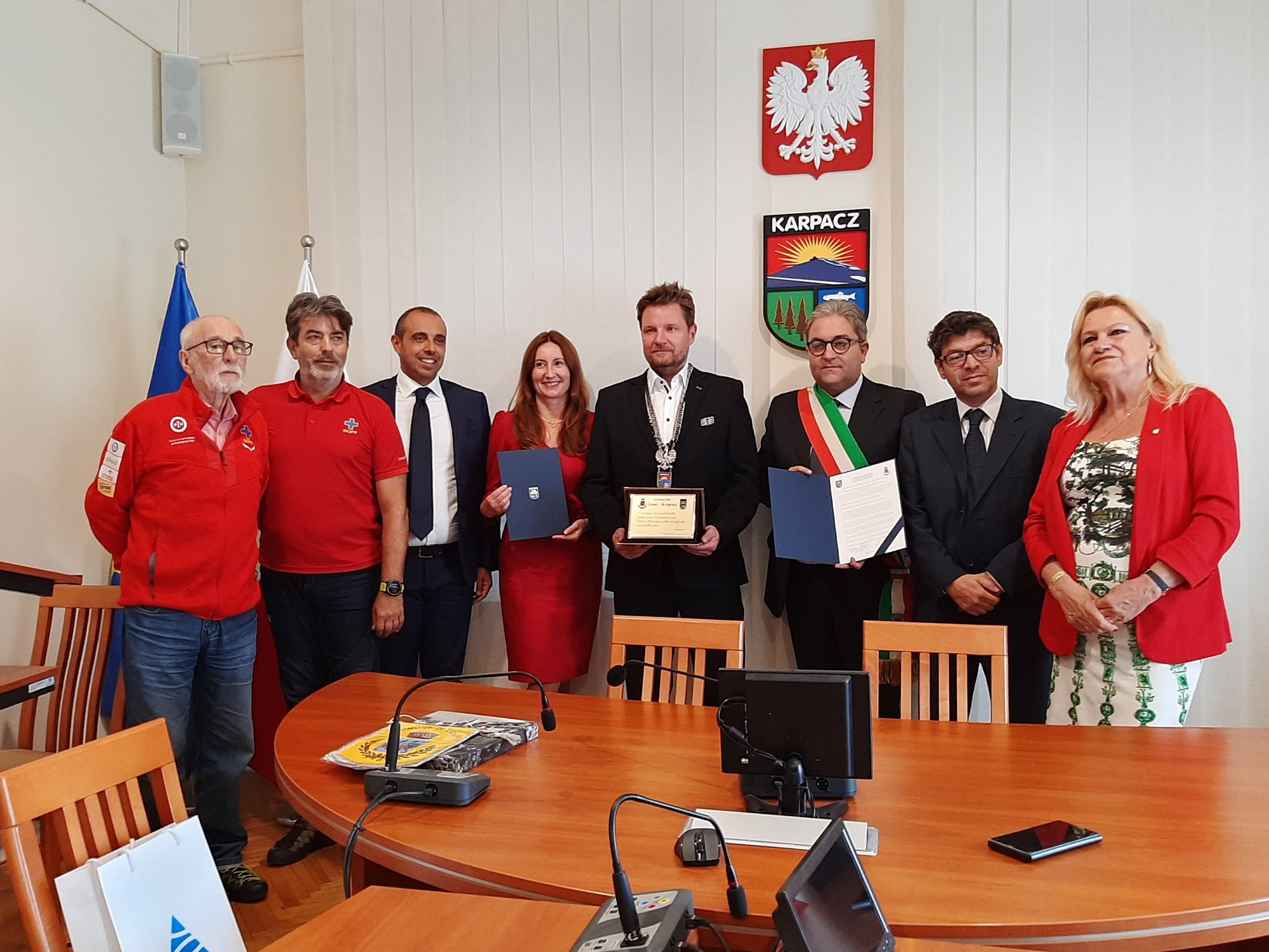 lioni-nowym-partnerem-karpacza-108537
