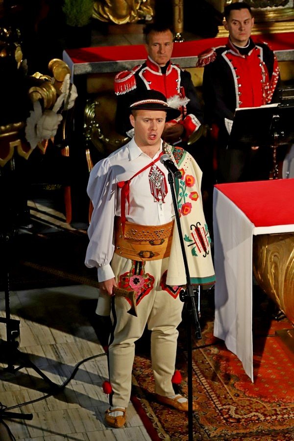 wystapia-orkiestra-wojska-polskiego-byy-owacje-108555