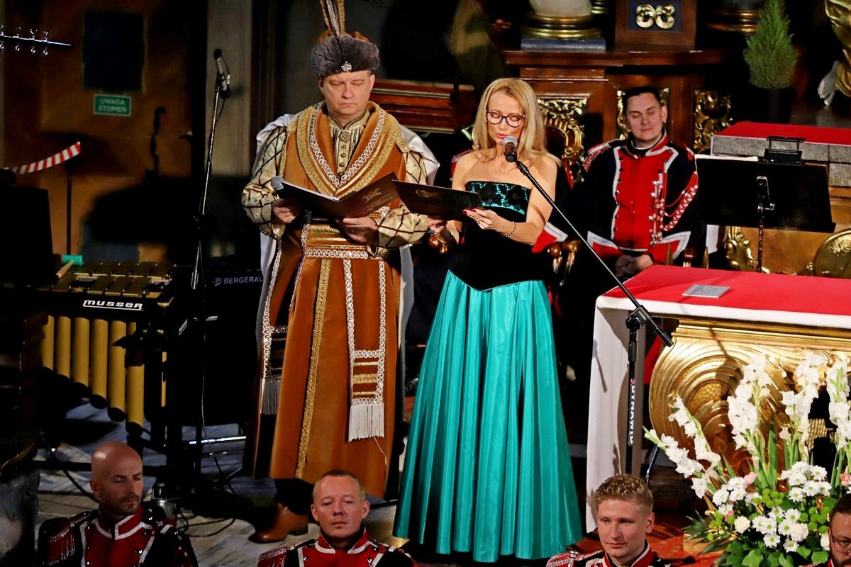 wystapia-orkiestra-wojska-polskiego-byy-owacje-108555