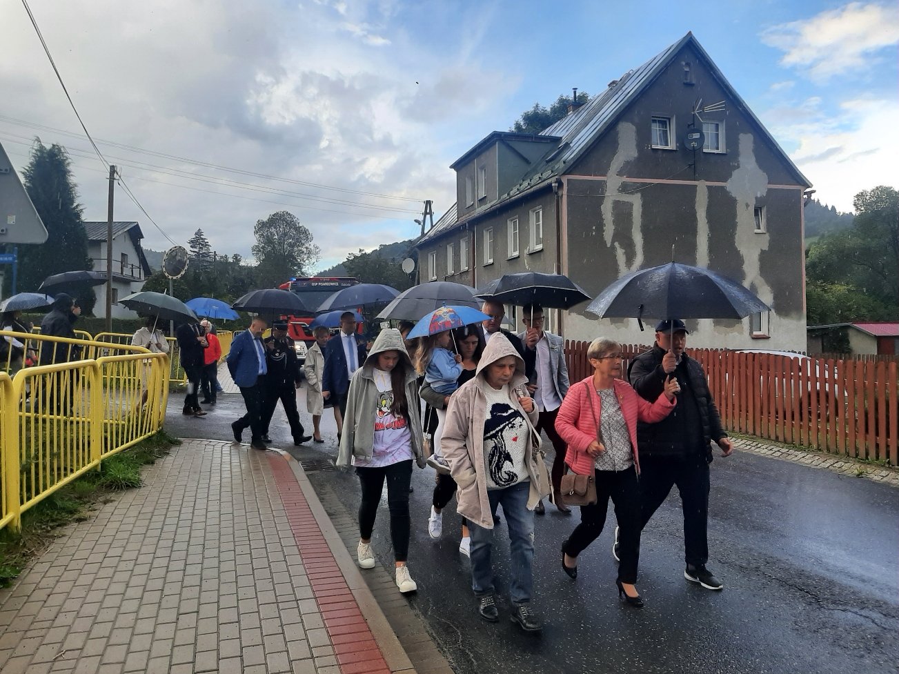 uroczyste-swieto-plonow-w-pisarzowicach-108590