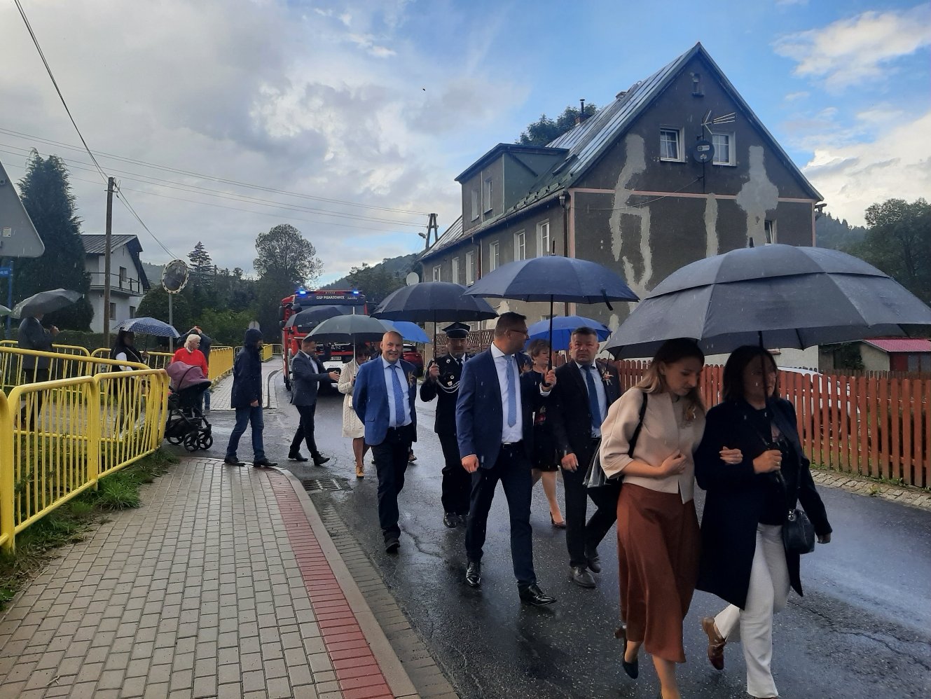 uroczyste-swieto-plonow-w-pisarzowicach-108590