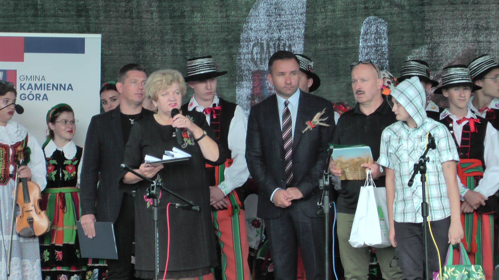 uroczyste-swieto-plonow-w-pisarzowicach-108590