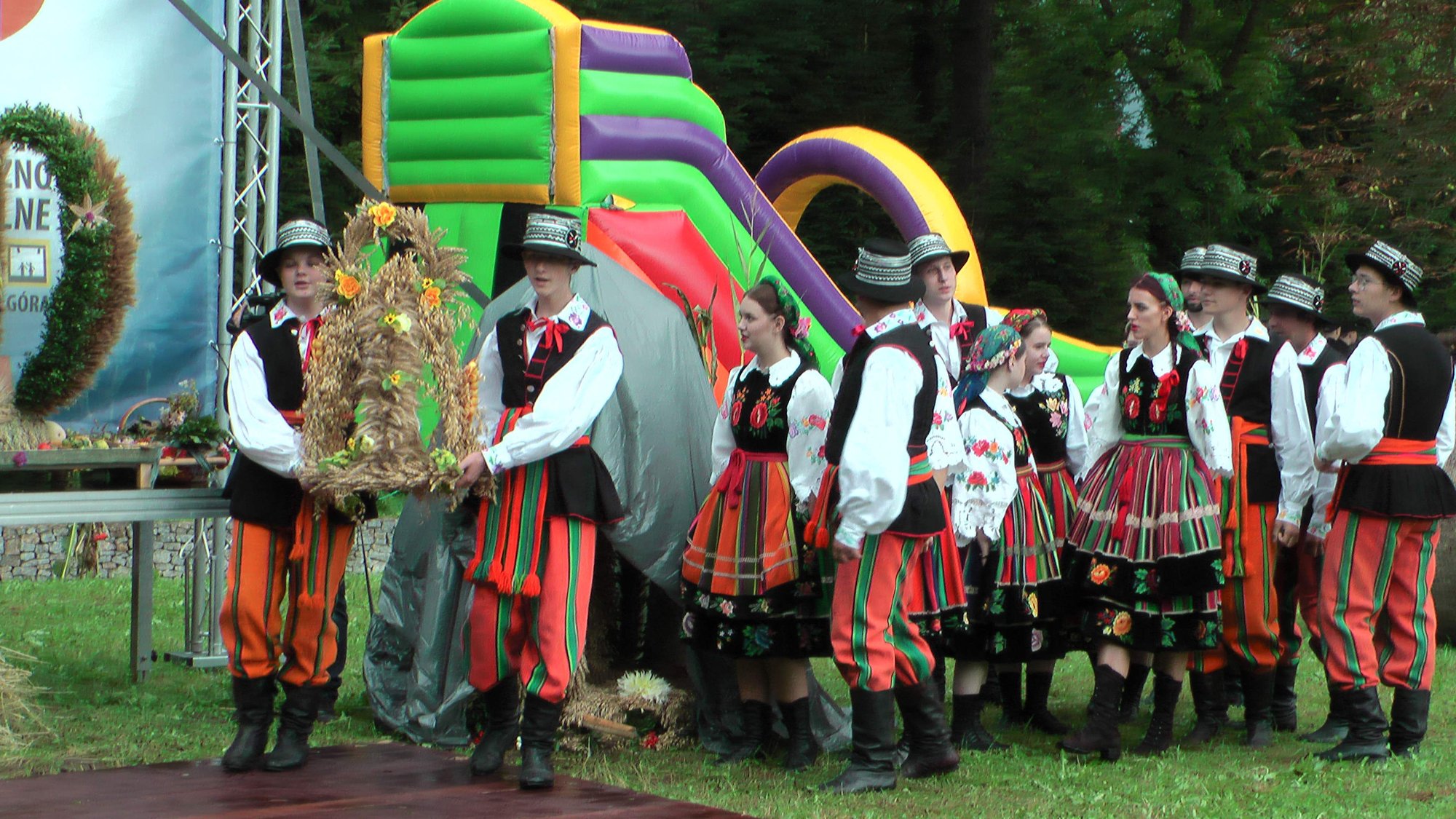 uroczyste-swieto-plonow-w-pisarzowicach-108590