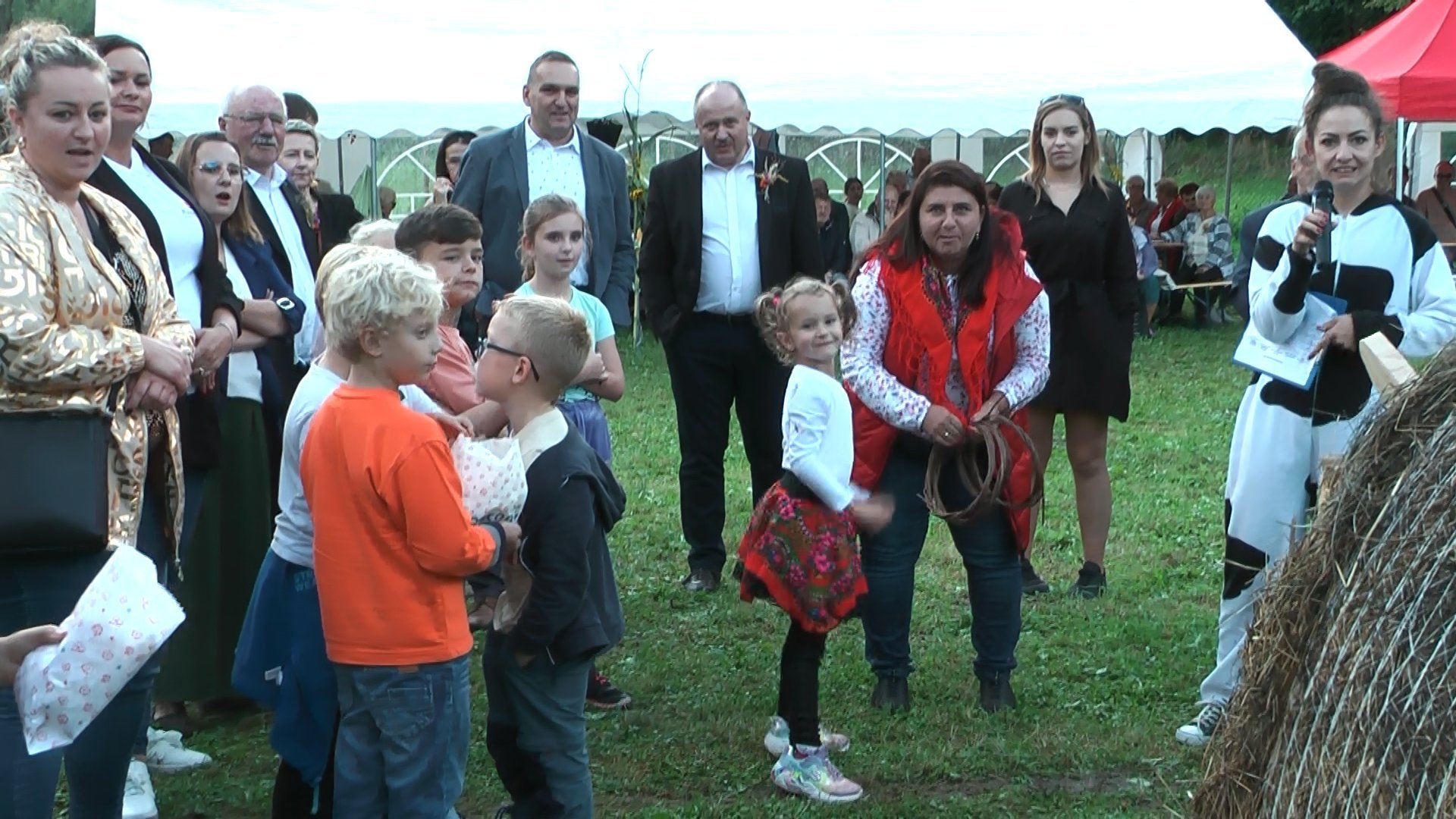 uroczyste-swieto-plonow-w-pisarzowicach-108590