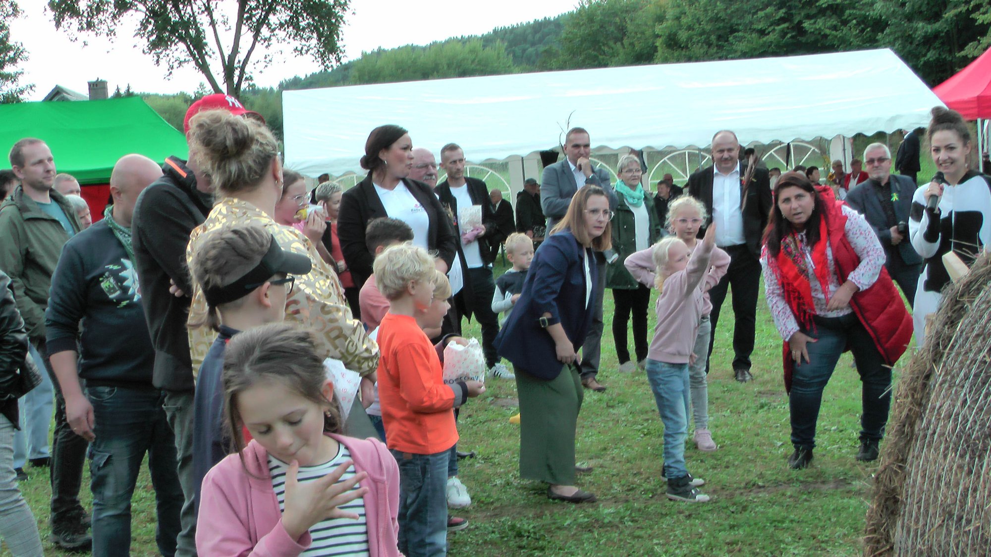 uroczyste-swieto-plonow-w-pisarzowicach-108590