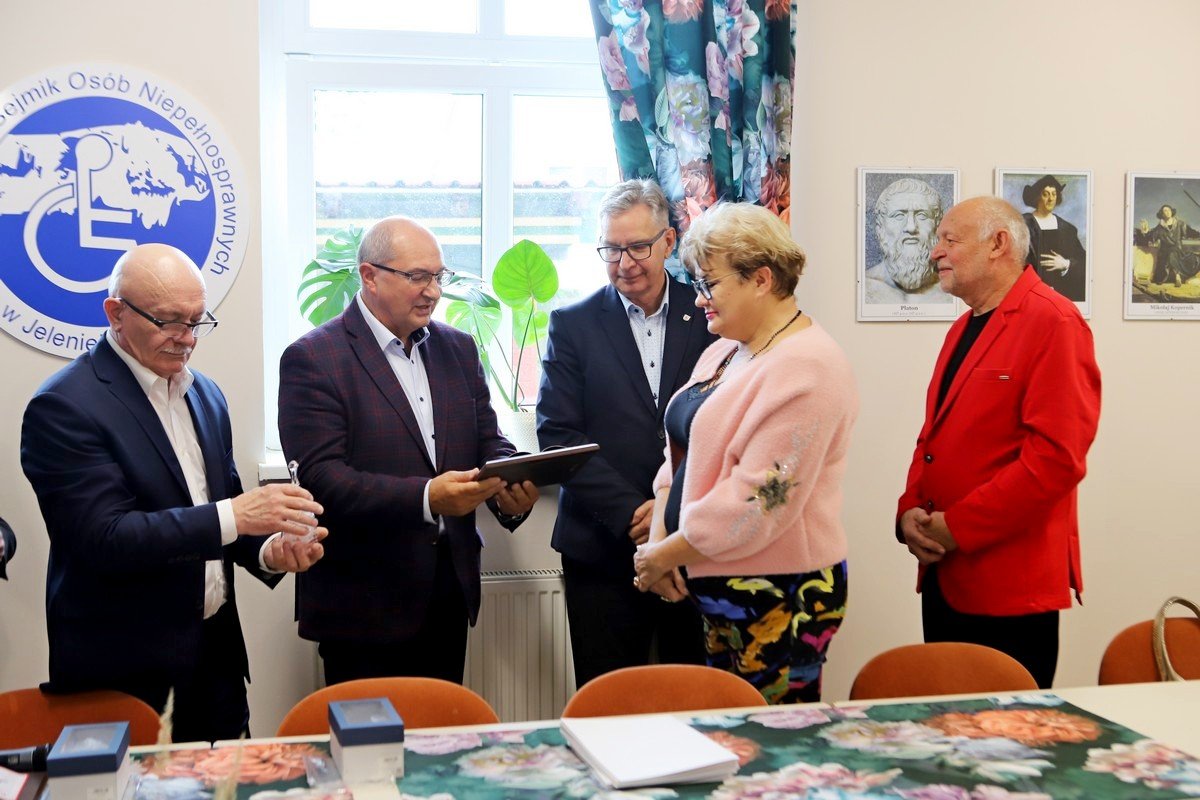 kolejni-ambasadorowie-ludzi-otwartych-serc-108689