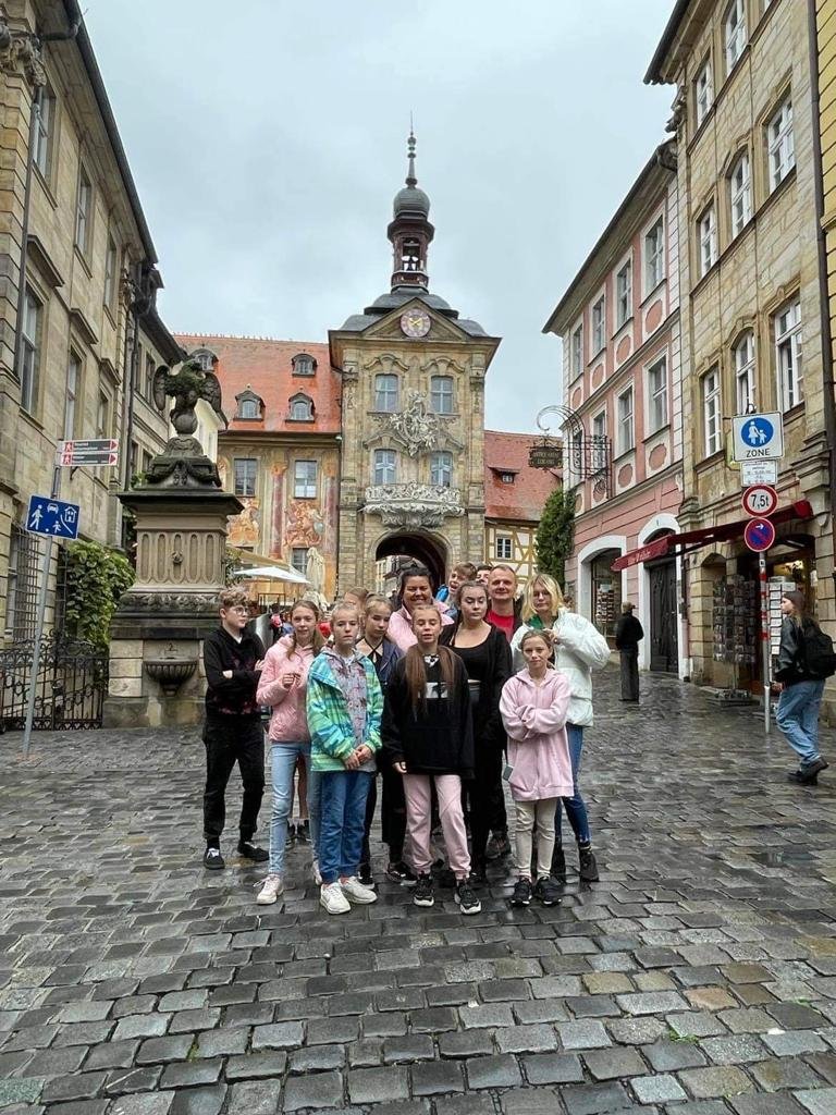 modym-byc-w-europie-108773