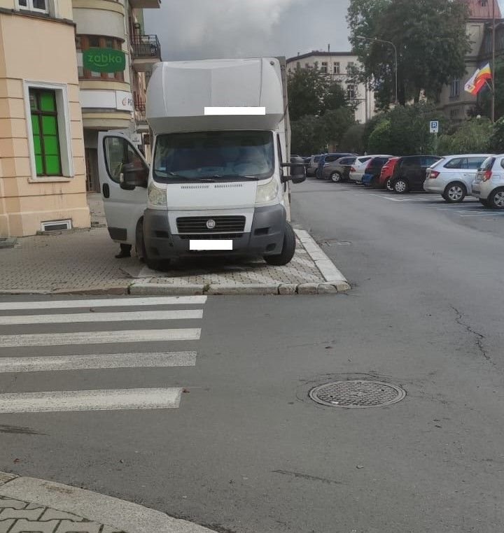 kolejni-mistrzowie-parkowania-108807
