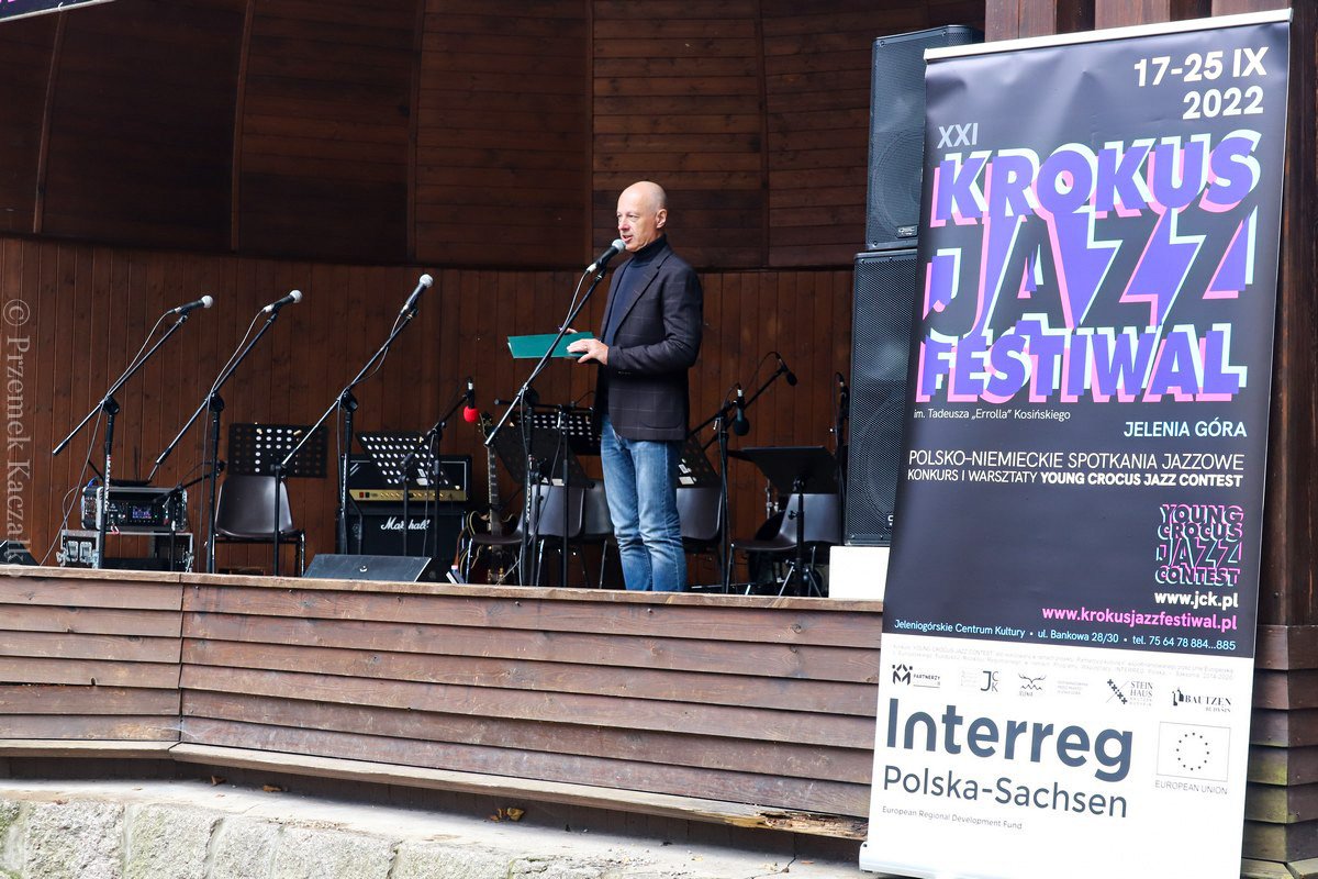 w-cieplicach-zagraa-orkiestra-jazzowa-108837