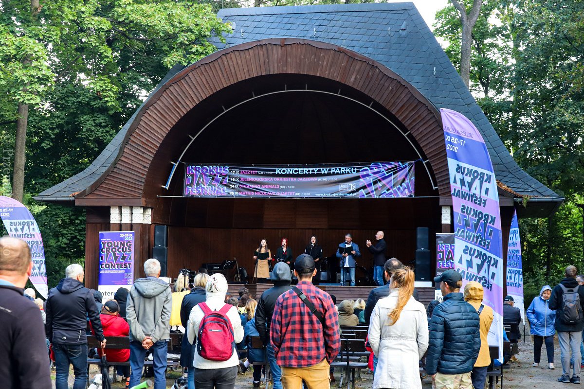 w-cieplicach-zagraa-orkiestra-jazzowa-108837