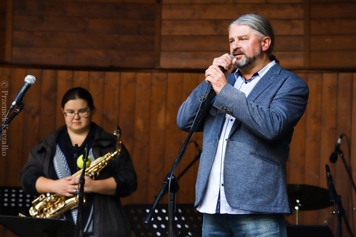 w-cieplicach-zagraa-orkiestra-jazzowa-108837