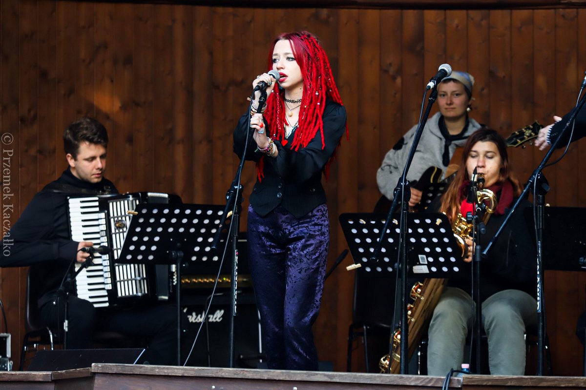 w-cieplicach-zagraa-orkiestra-jazzowa-108837