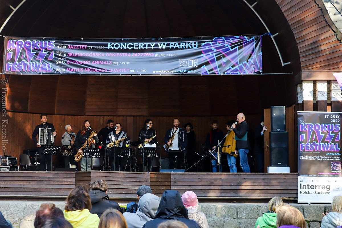 w-cieplicach-zagraa-orkiestra-jazzowa-108837