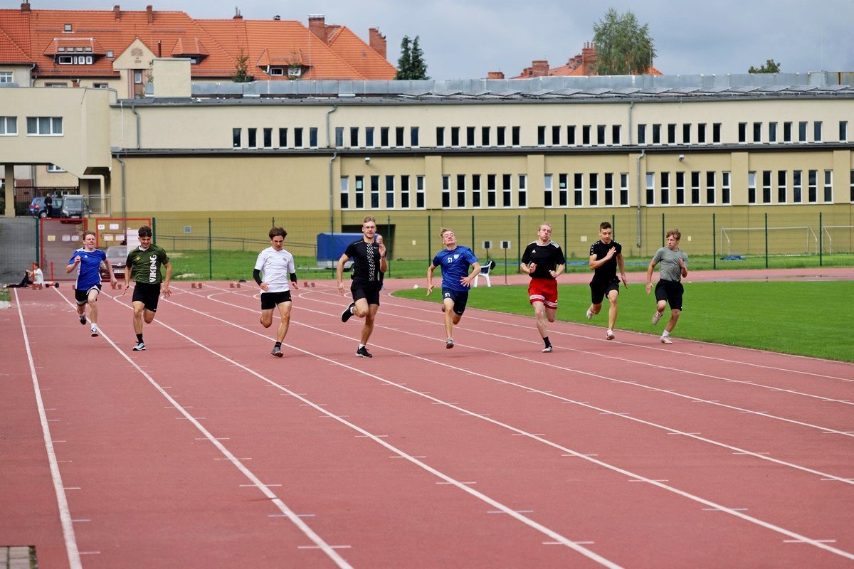 licealiada-w-lekkiej-atletyce-rozpoczea-sezon-108843