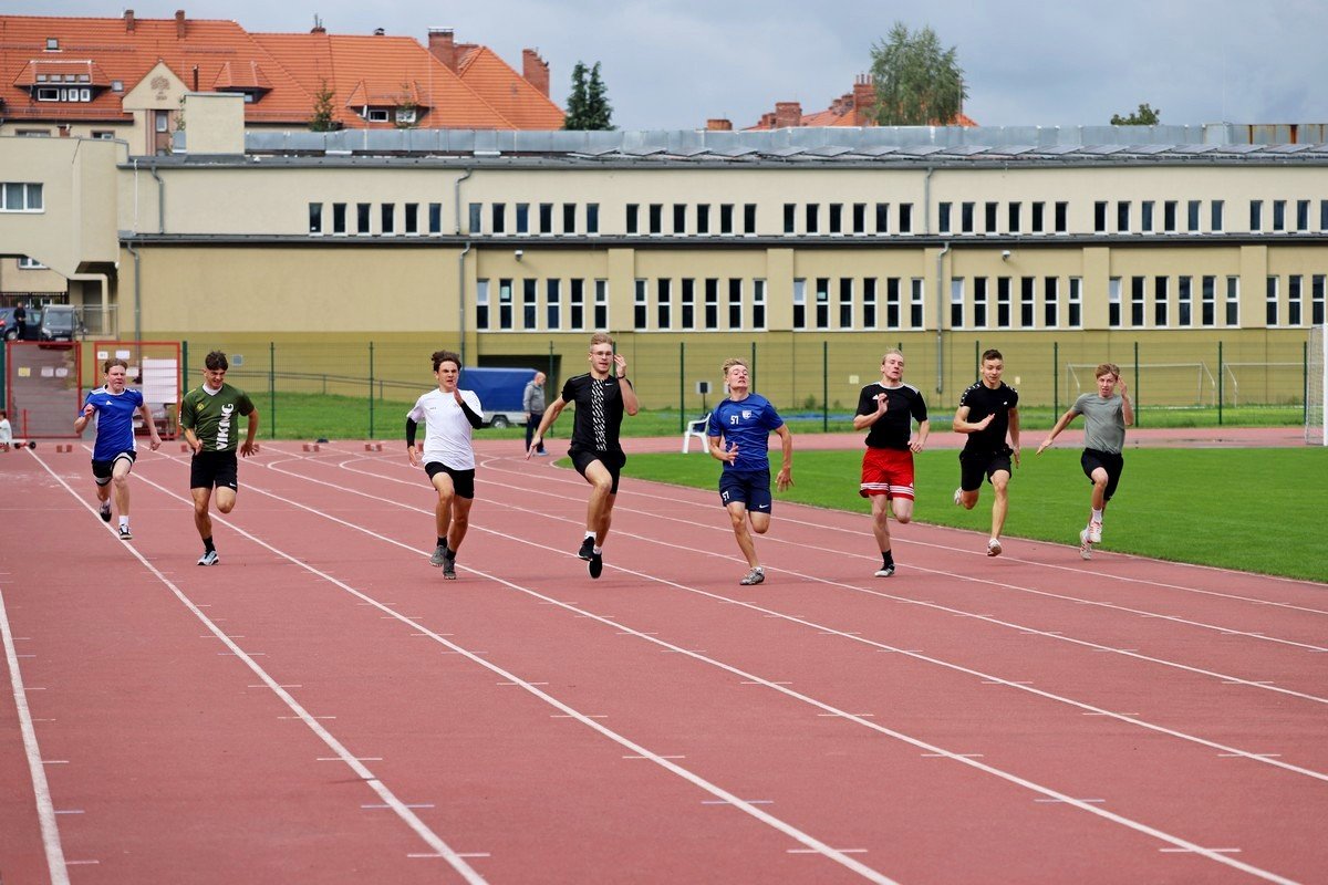 licealiada-w-lekkiej-atletyce-rozpoczea-sezon-108843