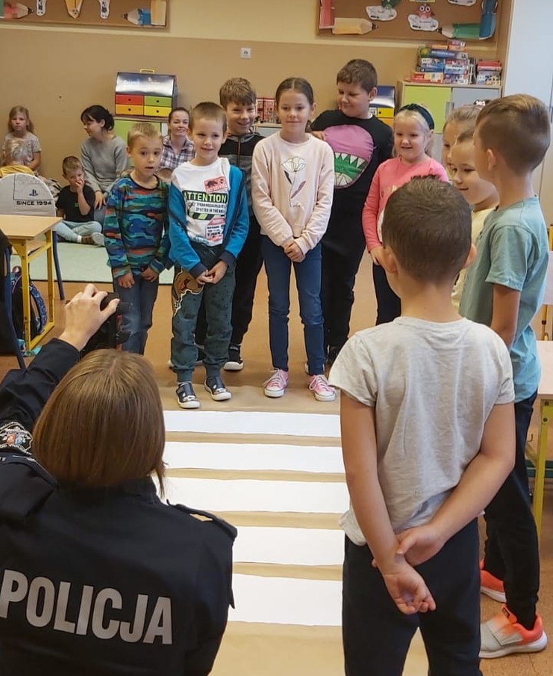 policjanci-w-przedszkolu-108852