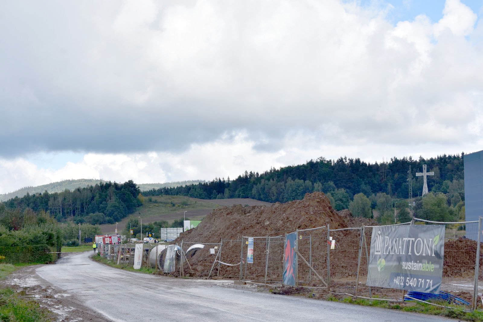 uszkodzony-gazociag-przy-ulicy-thebesiusa-108869