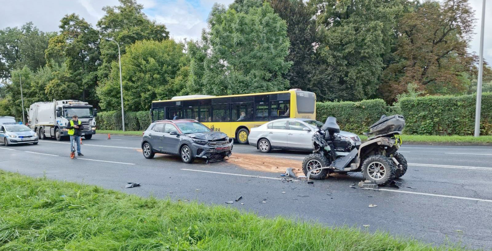 zderzenie-z-udziaem-policyjnego-quada-108896