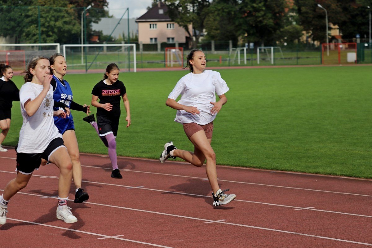 zwyciezcy-igrzysk-modziezy-szkolnej-w-lekkiej-atletyce-108978