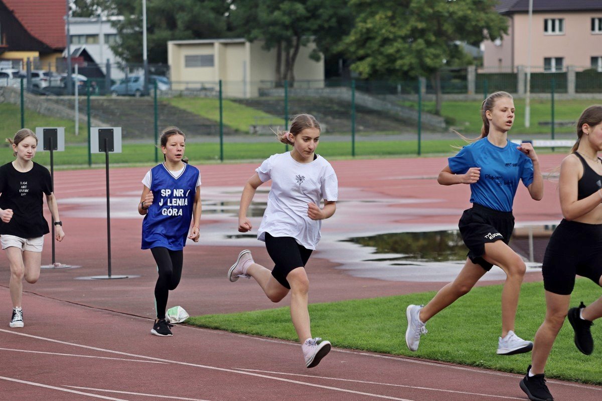 zwyciezcy-igrzysk-modziezy-szkolnej-w-lekkiej-atletyce-108978