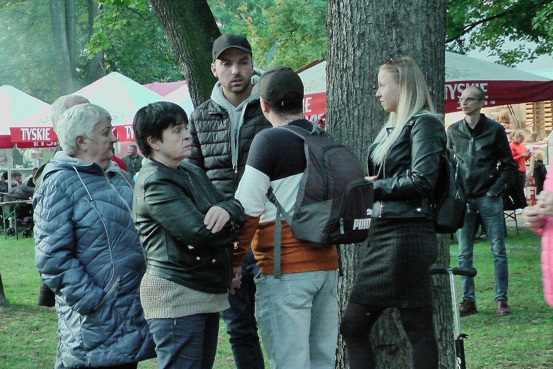 duzo-rozrywki-i-muzyki-108996