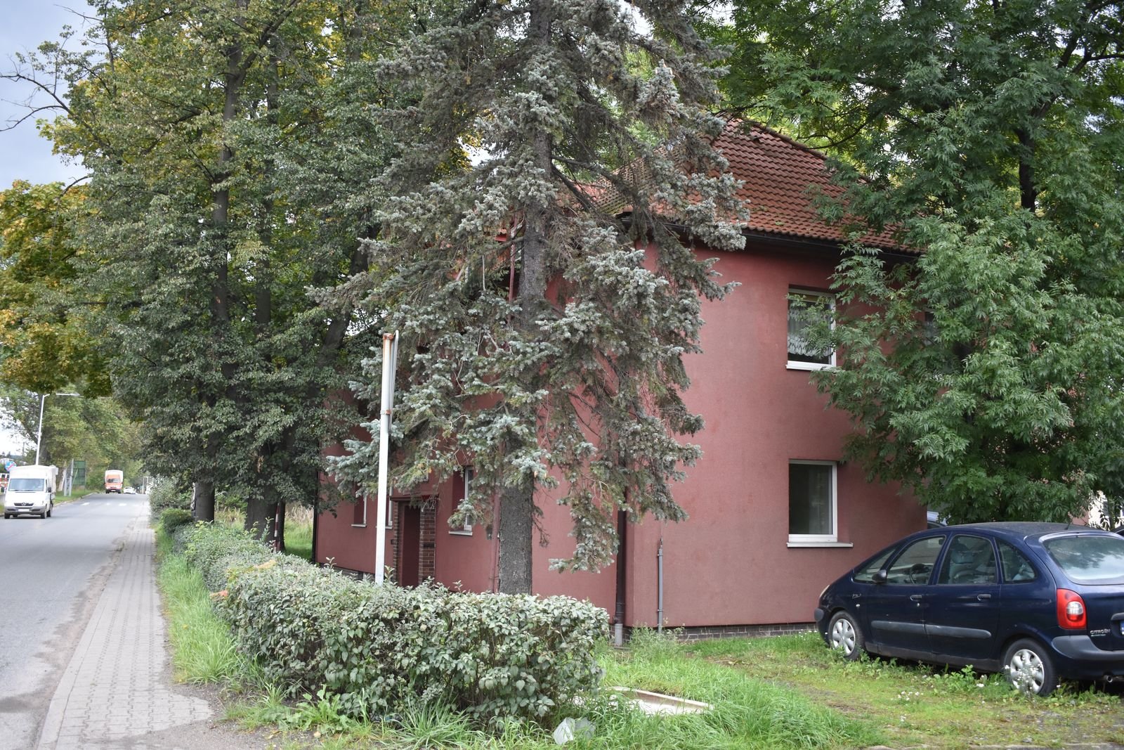 na-karola-miarki-szambo-czy-kanalizacja-spor-trwa-109114