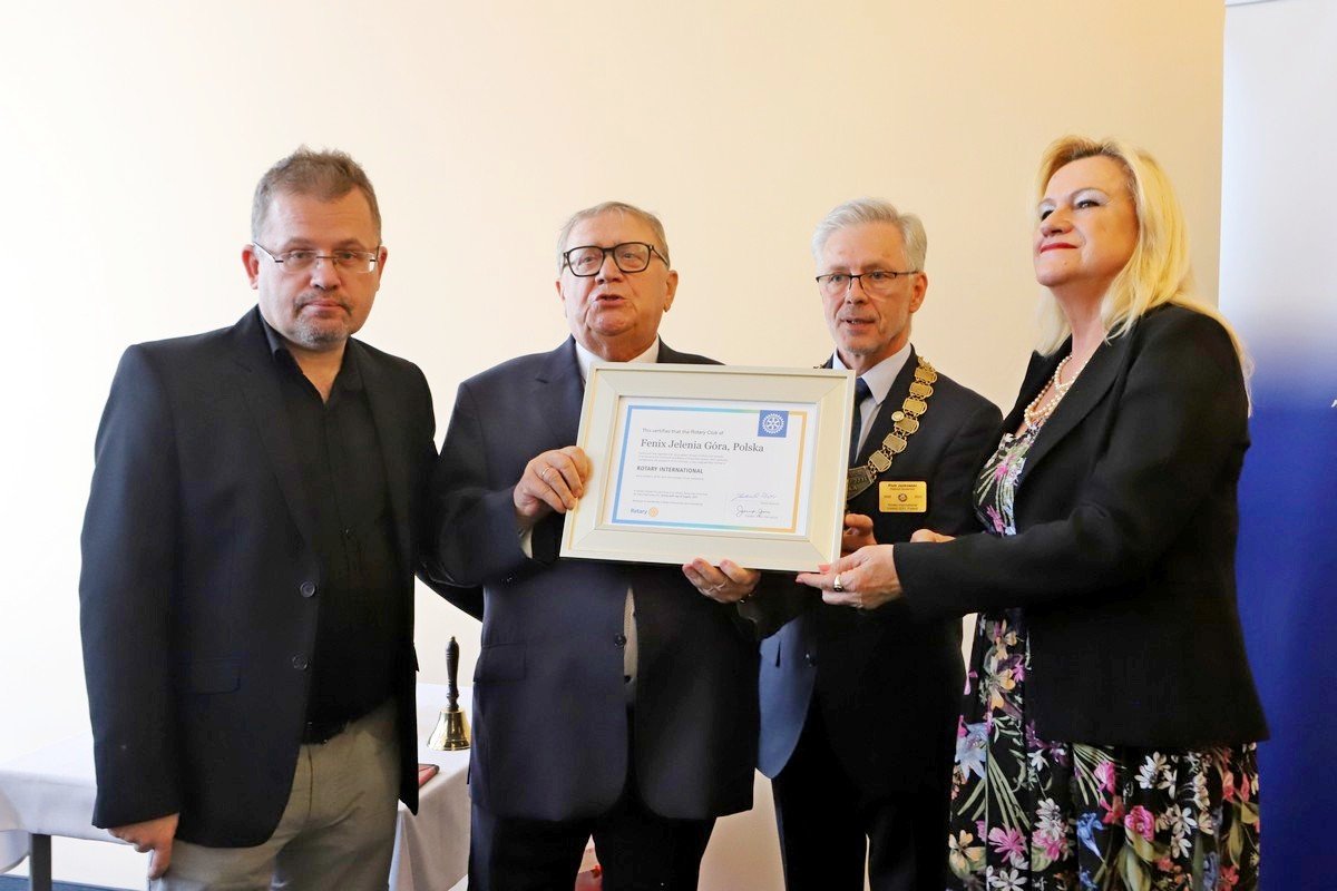 powsta-rotary-club-fenix-jelenia-gora-109137