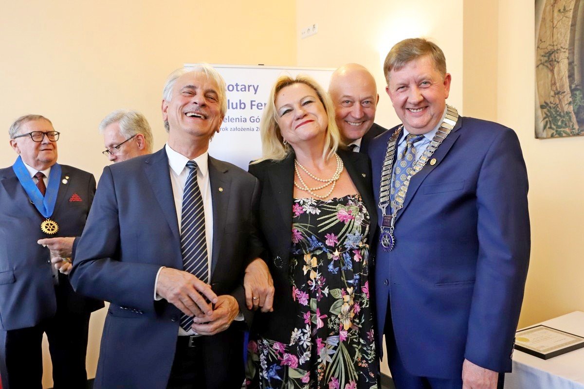 powsta-rotary-club-fenix-jelenia-gora-109137