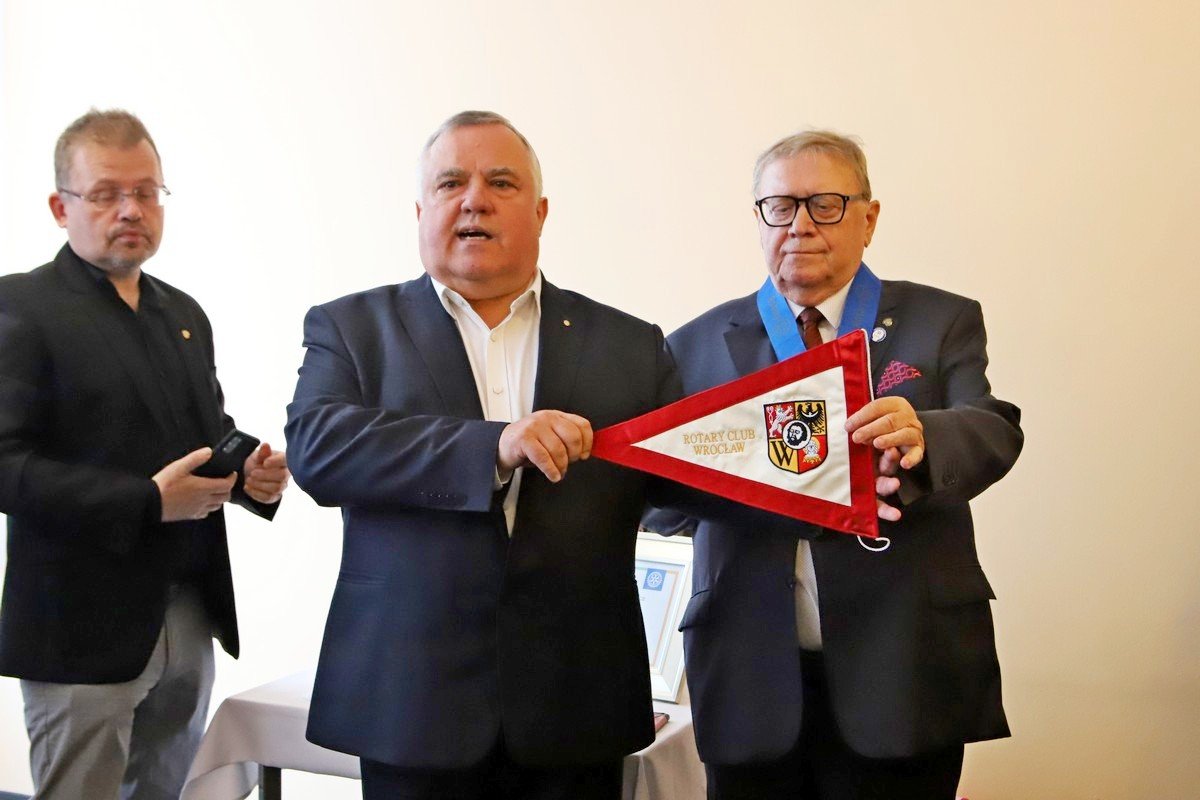 powsta-rotary-club-fenix-jelenia-gora-109137