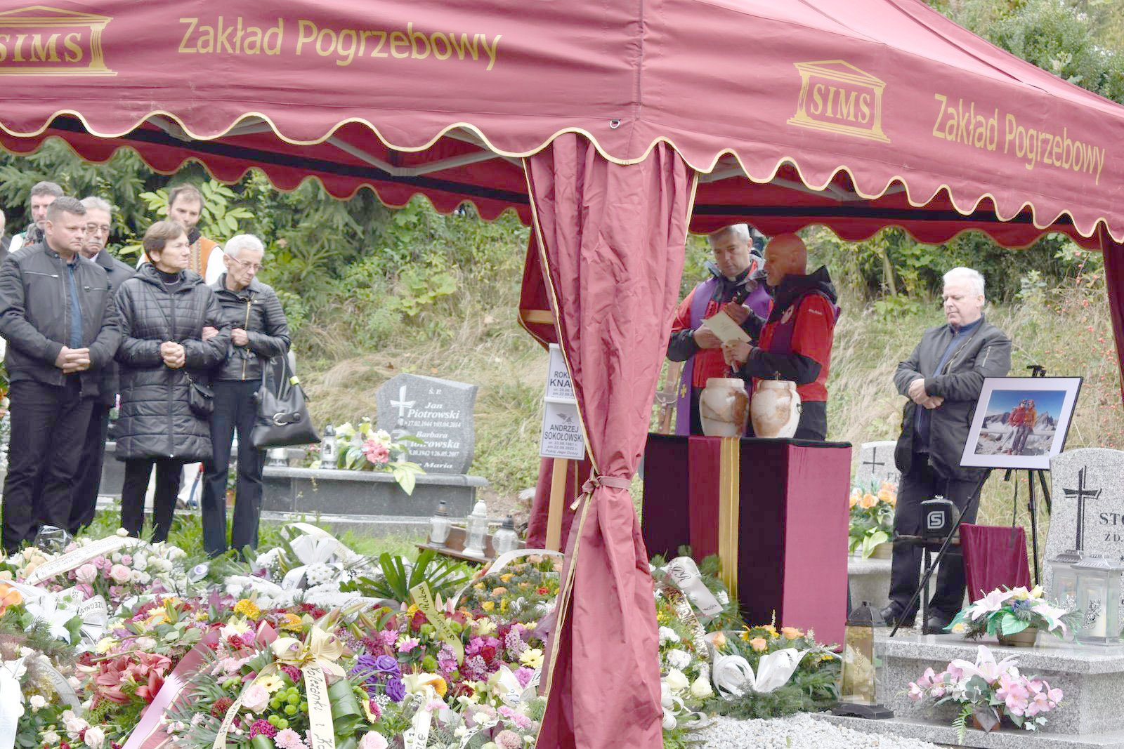 zgineli-w-gorach-ostatnie-pozegnanie-109207