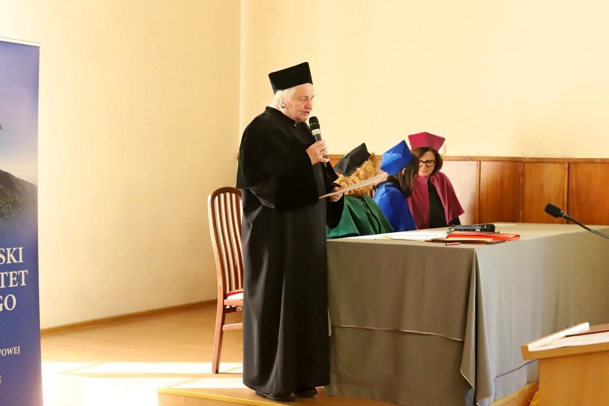 karkonoski-uniwersytet-trzeciego-wieku-po-inauguracji-109406