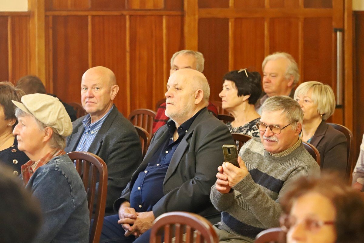 karkonoski-uniwersytet-trzeciego-wieku-po-inauguracji-109406