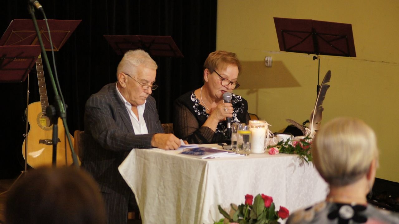 ars-poetica-w-gaszczu-zawirowan-z-danuta-mysek-109476
